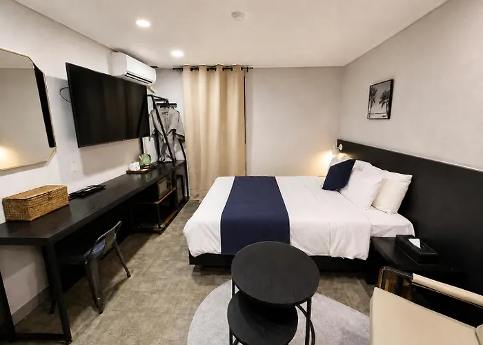 Hotel Sr Compact Sinchon
